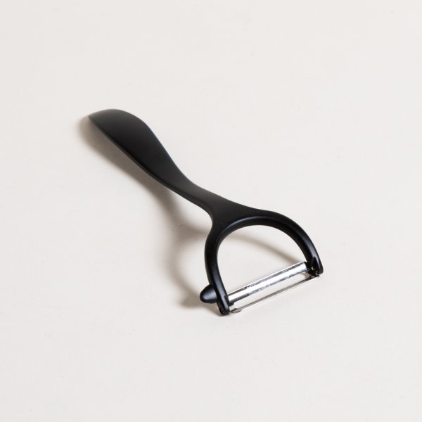 PELAPAPA ACERO BLACK 17,5 CM — imagen 1