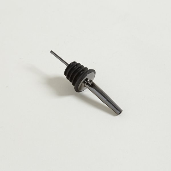 PICO PARA ACEITERA ACERO NEGRO BRILLANTE  7,5 CM