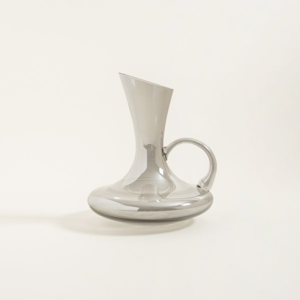 DECANTADOR CORTE DIAGONAL CON MANIJA MIRROR 1700 ML