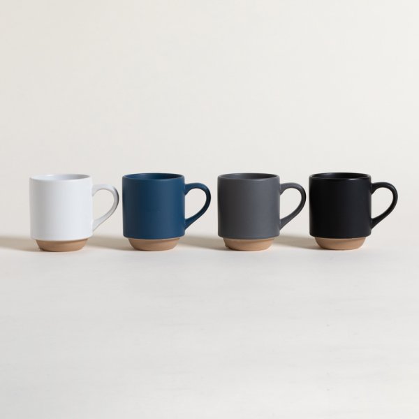 MUG DE CERAMICA CON BASE COLORES SURTIDOS