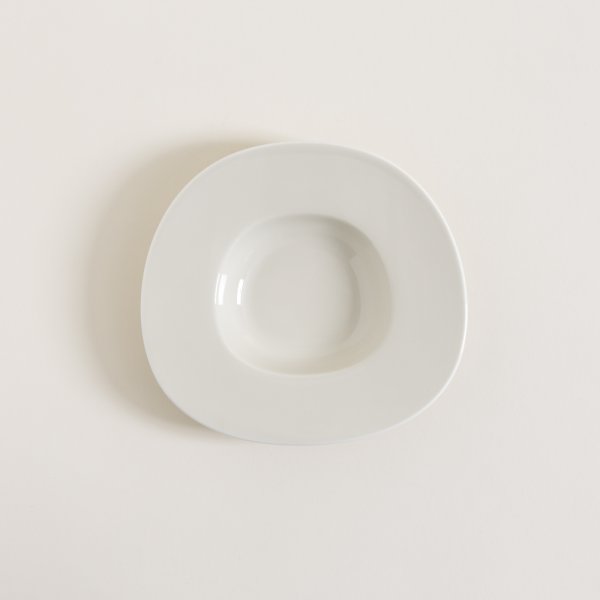 PLATO DE PASTA COPENHAGUE LIGHT 24X4 CM