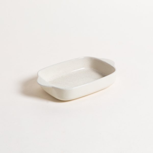 FUENTE RECTANGULAR DE CERAMICA PUNTITOS CREAM 22,5X14X4 CM