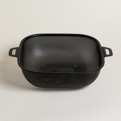 COLADOR CUADRADO BLACK CON ASAS 30 CM