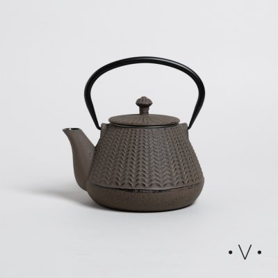 TETERA DE HIERRO KIOTO ESPIGA VISON 1000 ML *VASSA