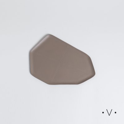 BANDEJA IRREGULAR NAGPUR 37X27 CM *VASSA