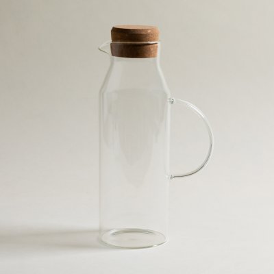 BOTELLON CON ASA DE BOROSILICATO CON TAPA DE CORCHO 1200 ML