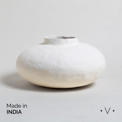VASIJA DE ARCILLA Y PAPEL PACHE - 26X26X14 CM