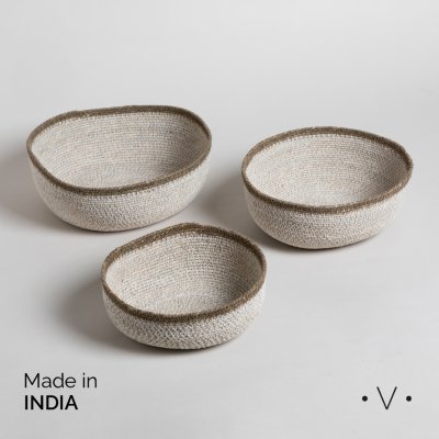 SET X 3 CANASTOS OVALADOS MADHYA WHITE 27X22 CM/ 24X20 CM/ 20X17 CM *VASSA