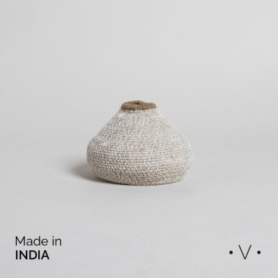 TINAJA MINI MADHYA WHITE 16X12 CM *VASSA